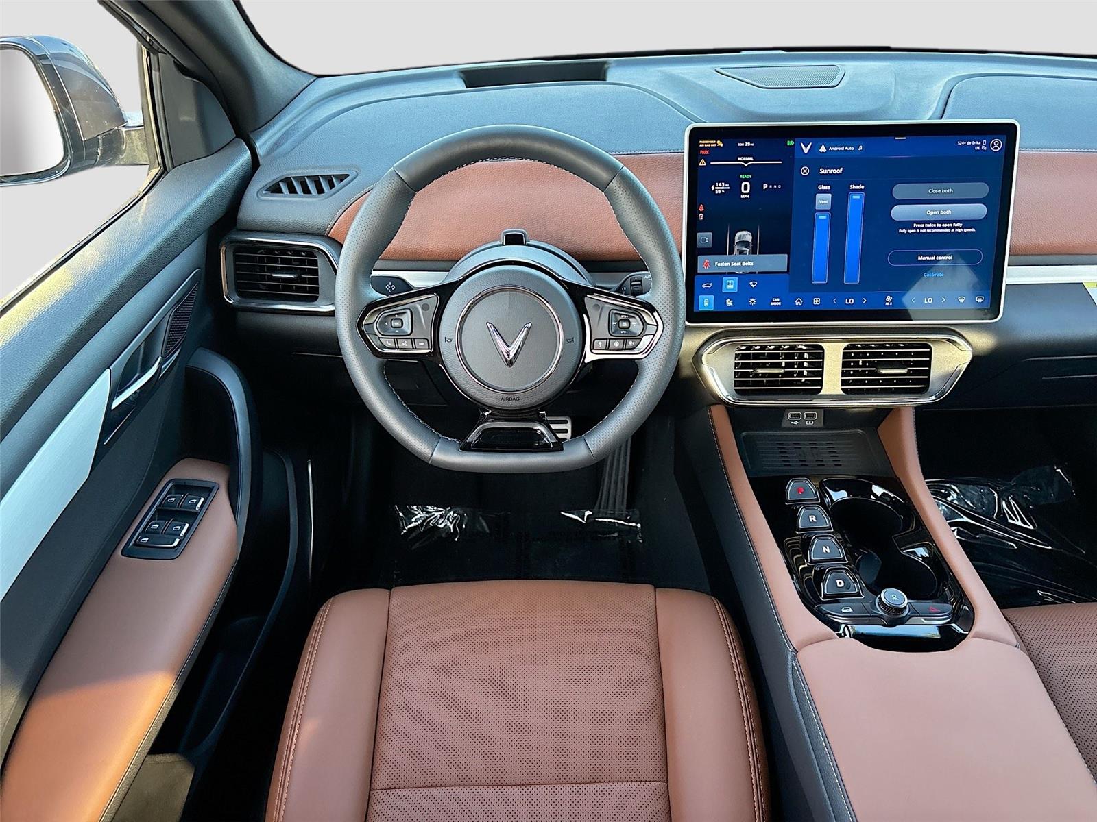 2025 VinFast VF 8 Plus