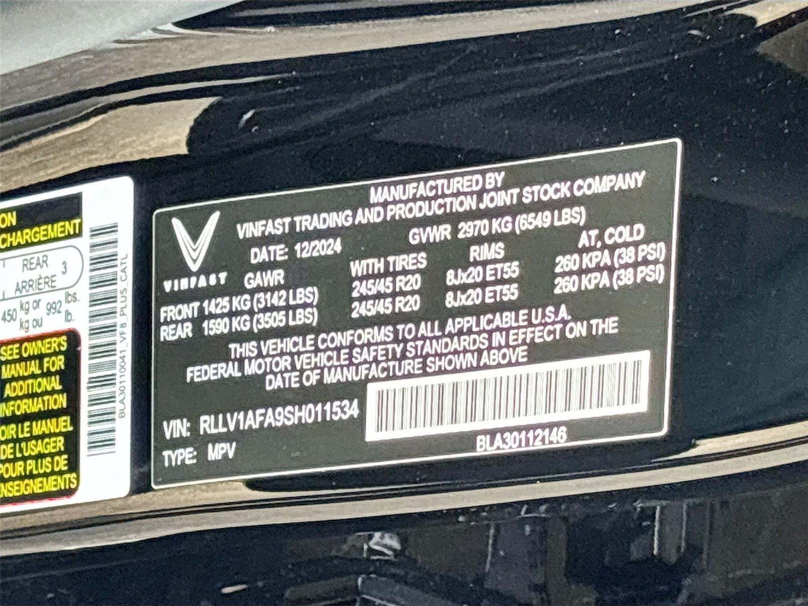 2025 VinFast VF 8 Plus