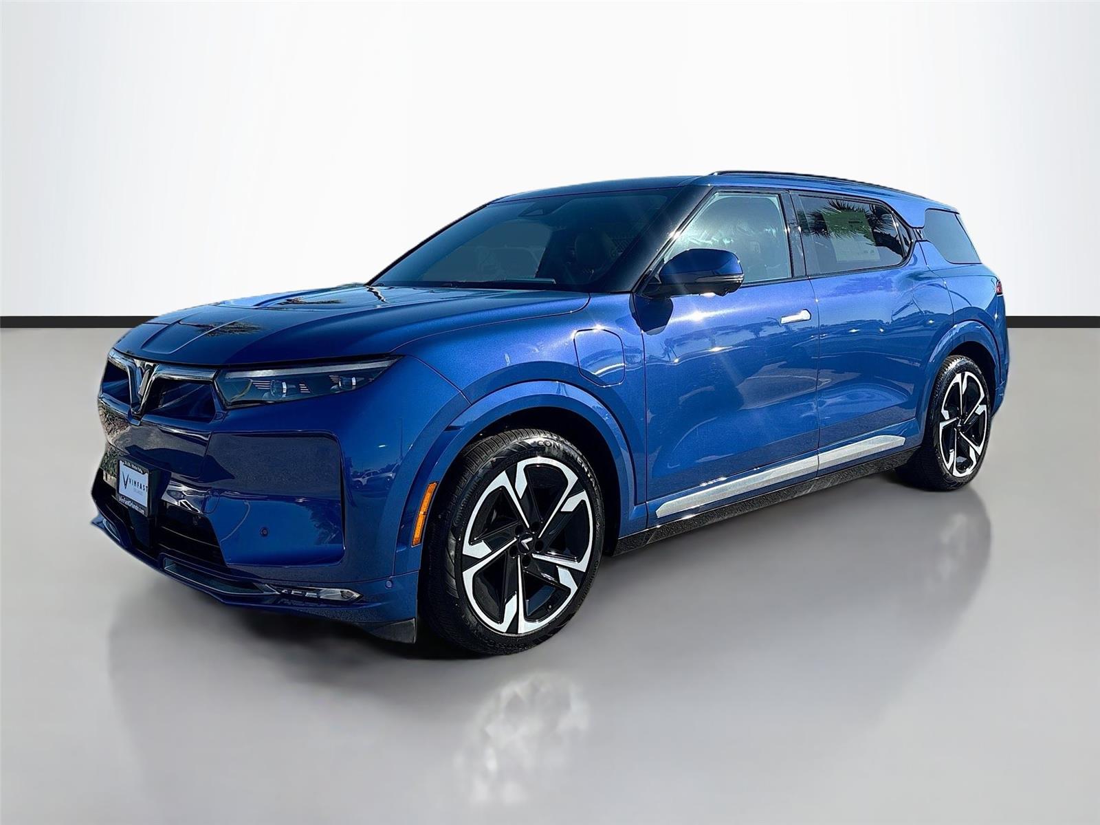 2024 VinFast VF 9 Plus