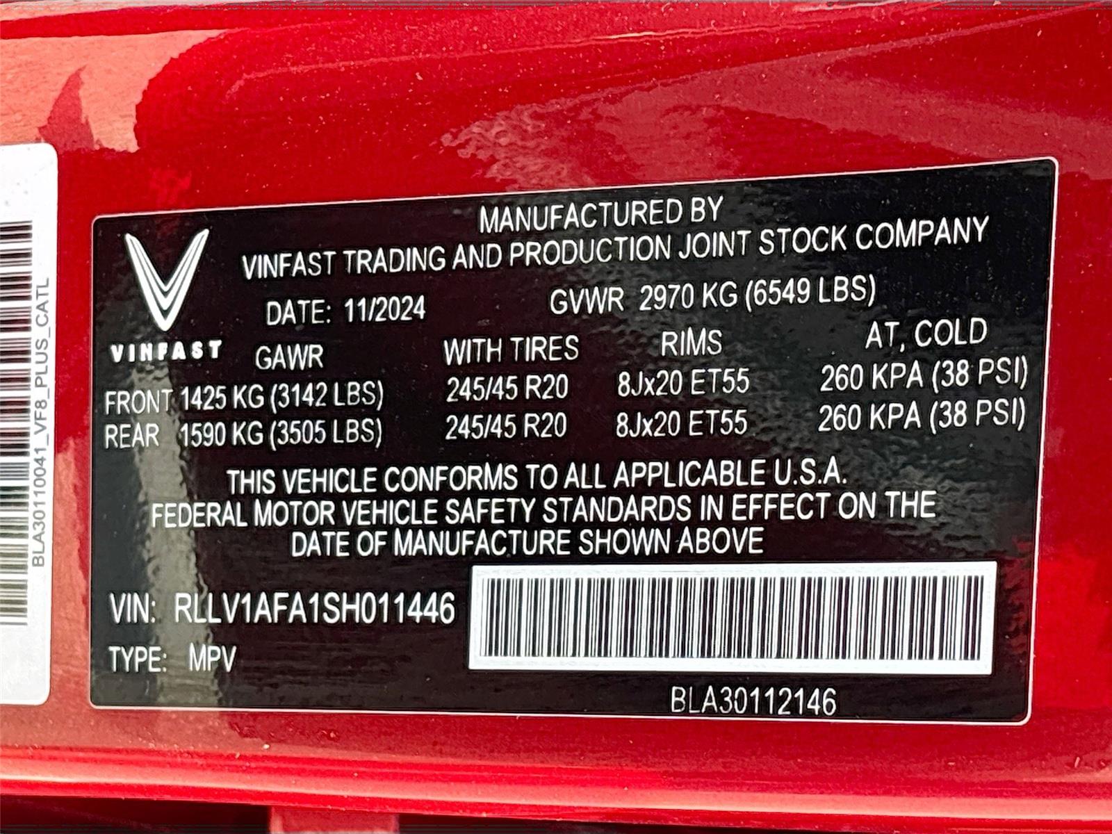 2025 VinFast VF 8 Plus