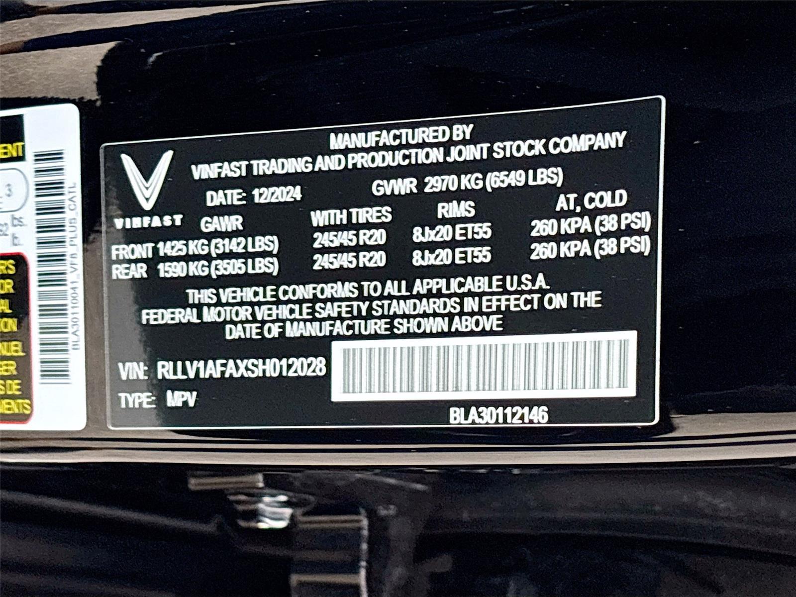 2025 VinFast VF 8 Plus