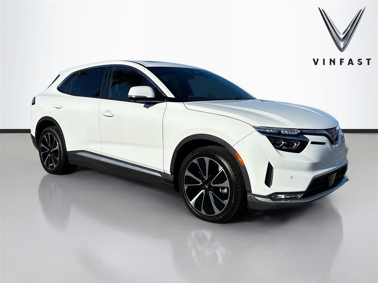 2025 VinFast VF 8 Plus