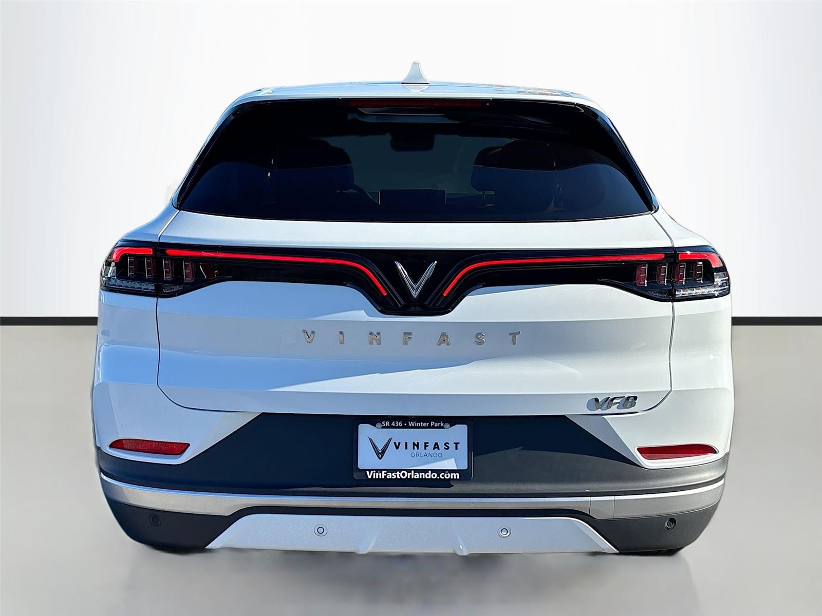 2025 VinFast VF 8 Plus