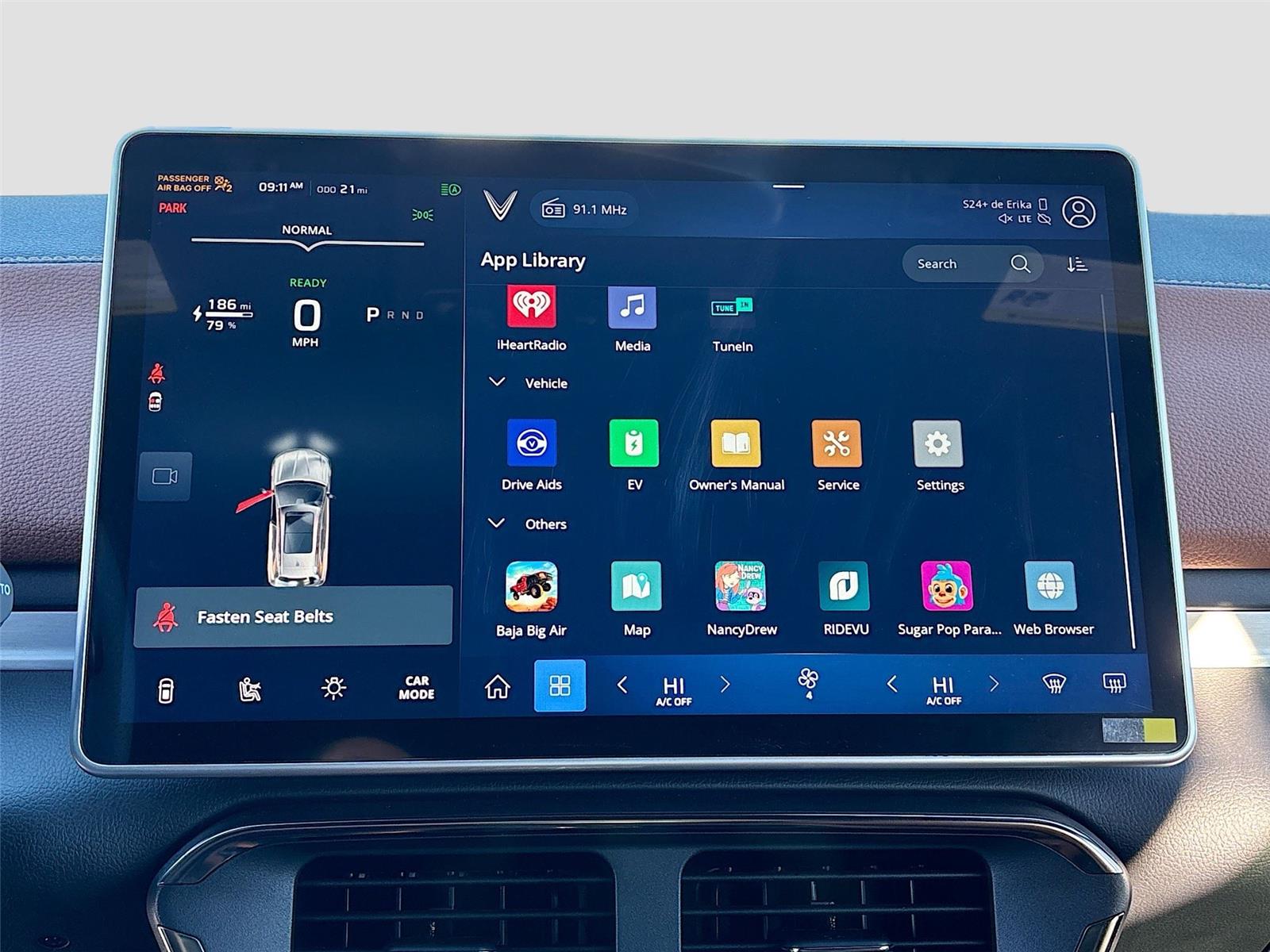 2025 VinFast VF 8 Plus