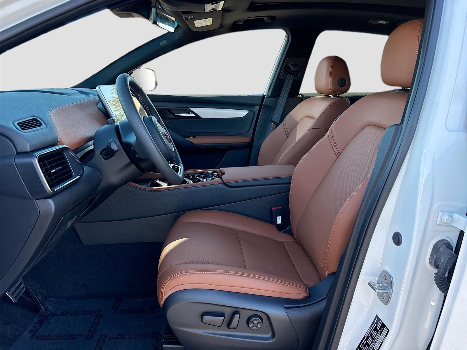 2025 VinFast VF 8 Plus