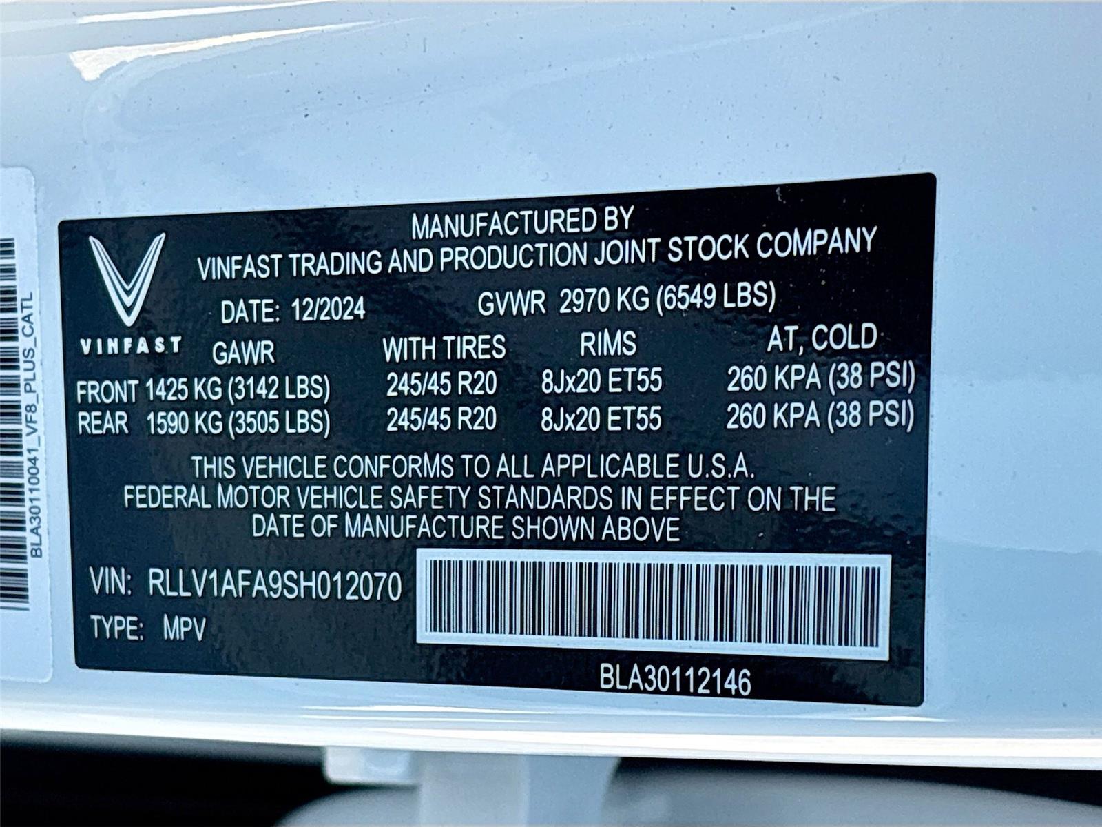 2025 VinFast VF 8 Plus