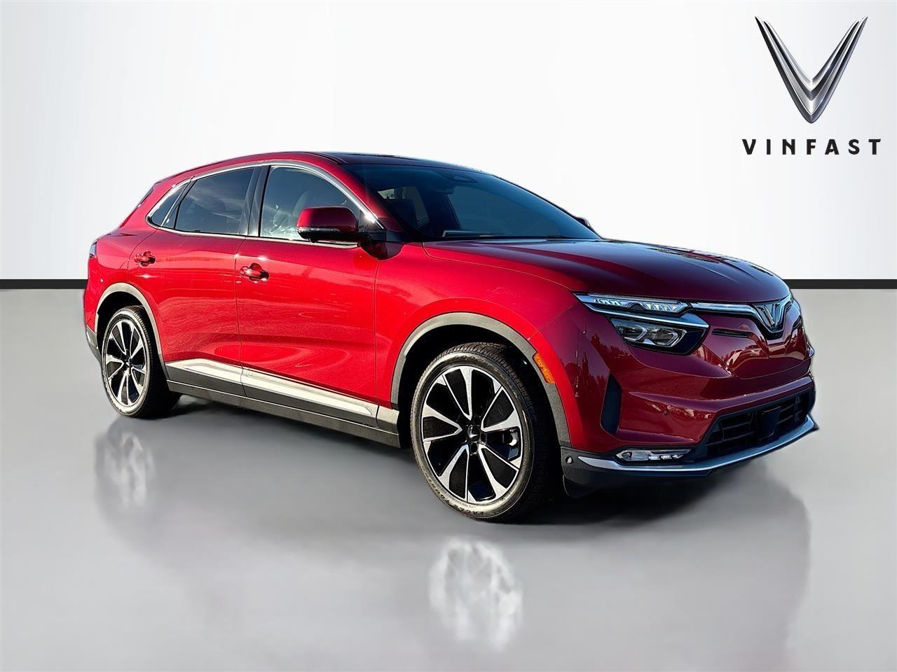2025 VinFast VF 8 Plus