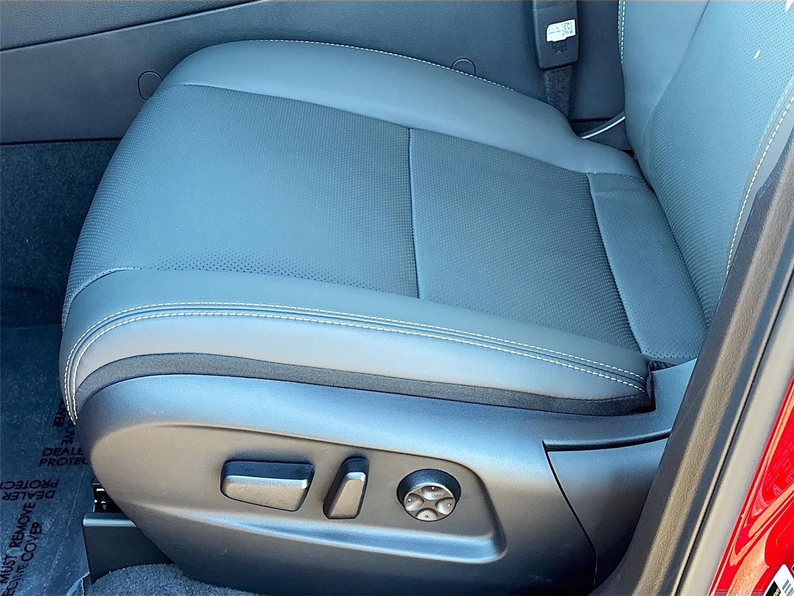 2025 VinFast VF 8 Plus