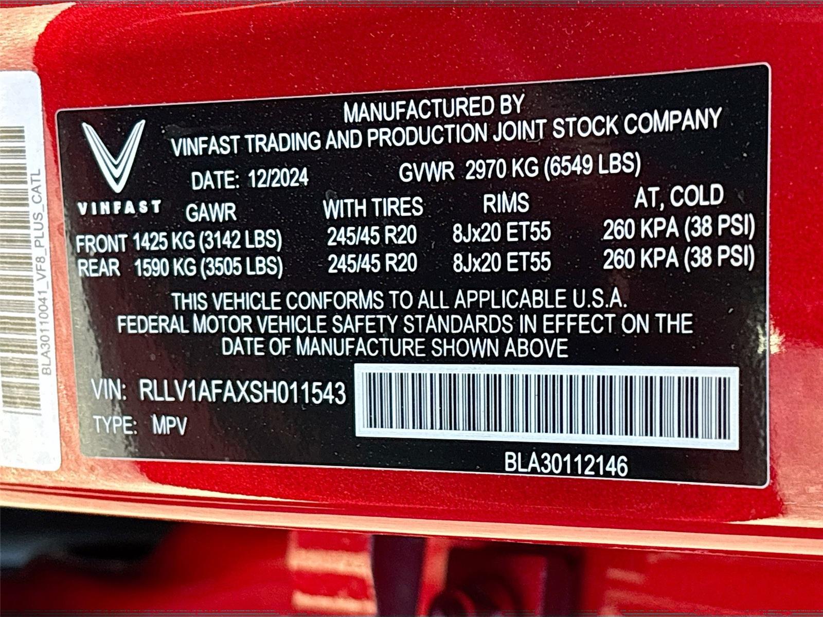 2025 VinFast VF 8 Plus