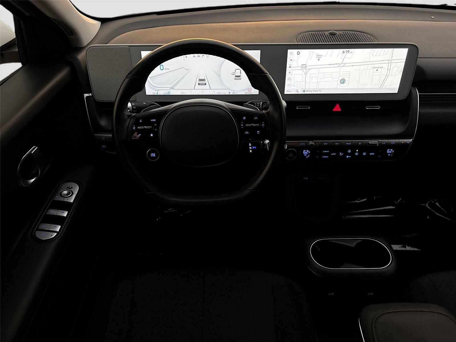 2023 Hyundai IONIQ 5 SE Standard Range