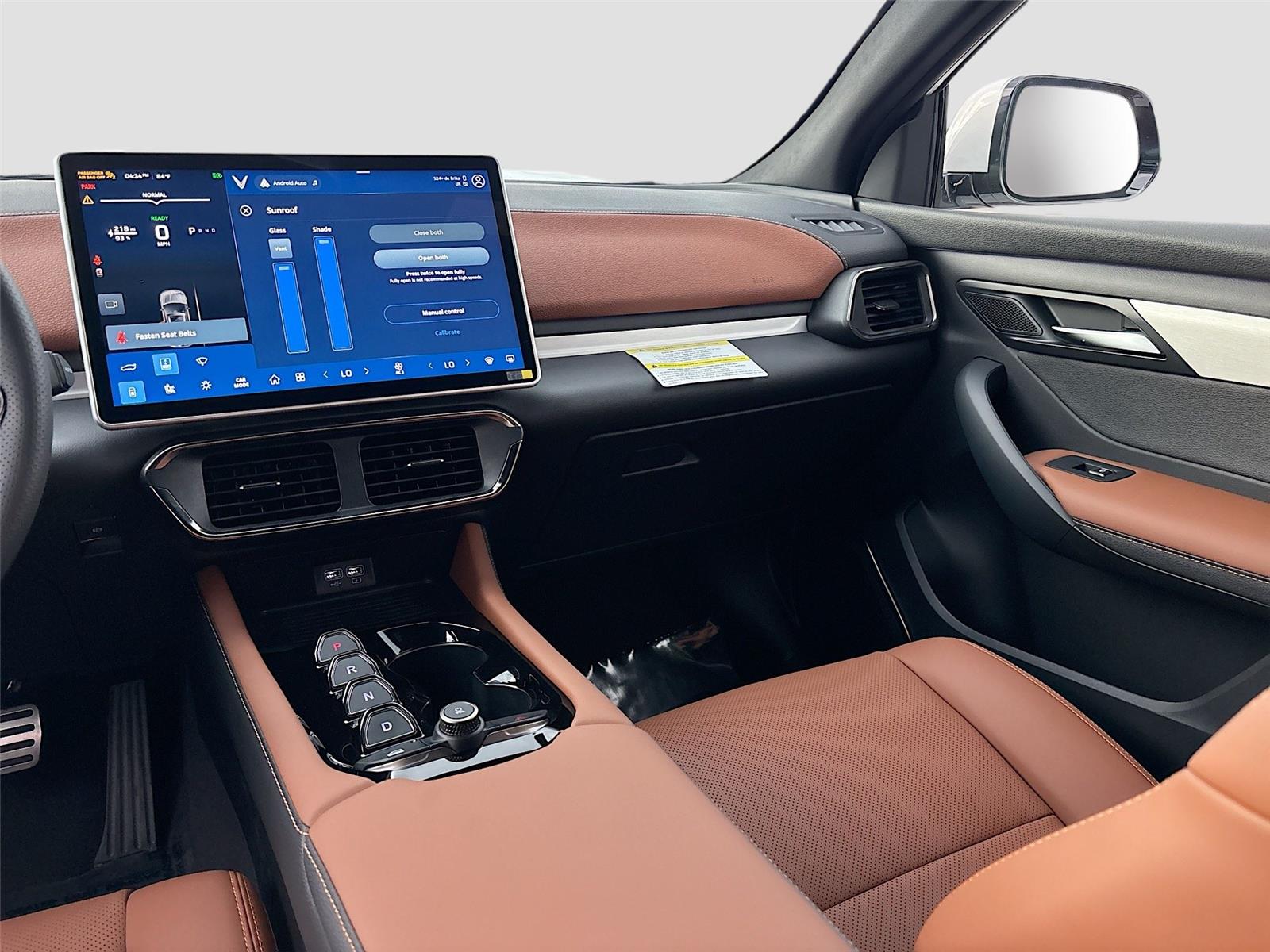 2025 VinFast VF 8 Plus