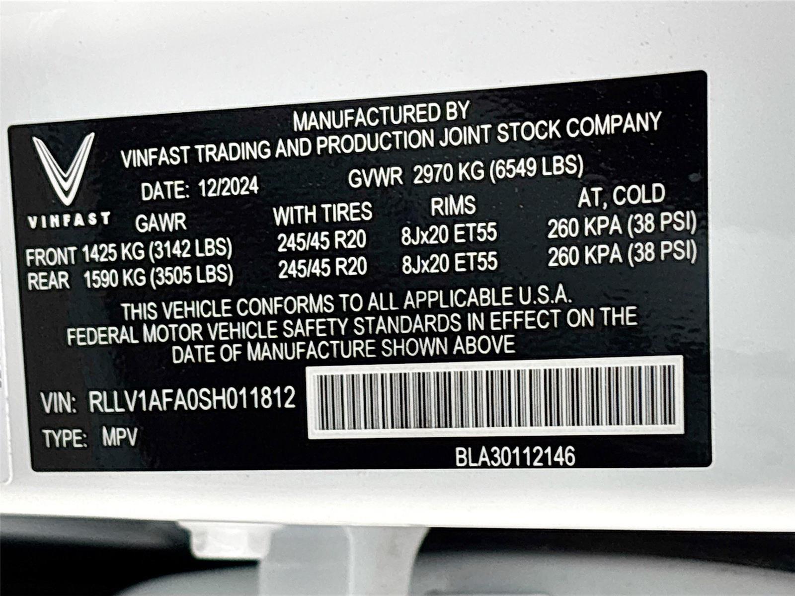 2025 VinFast VF 8 Plus