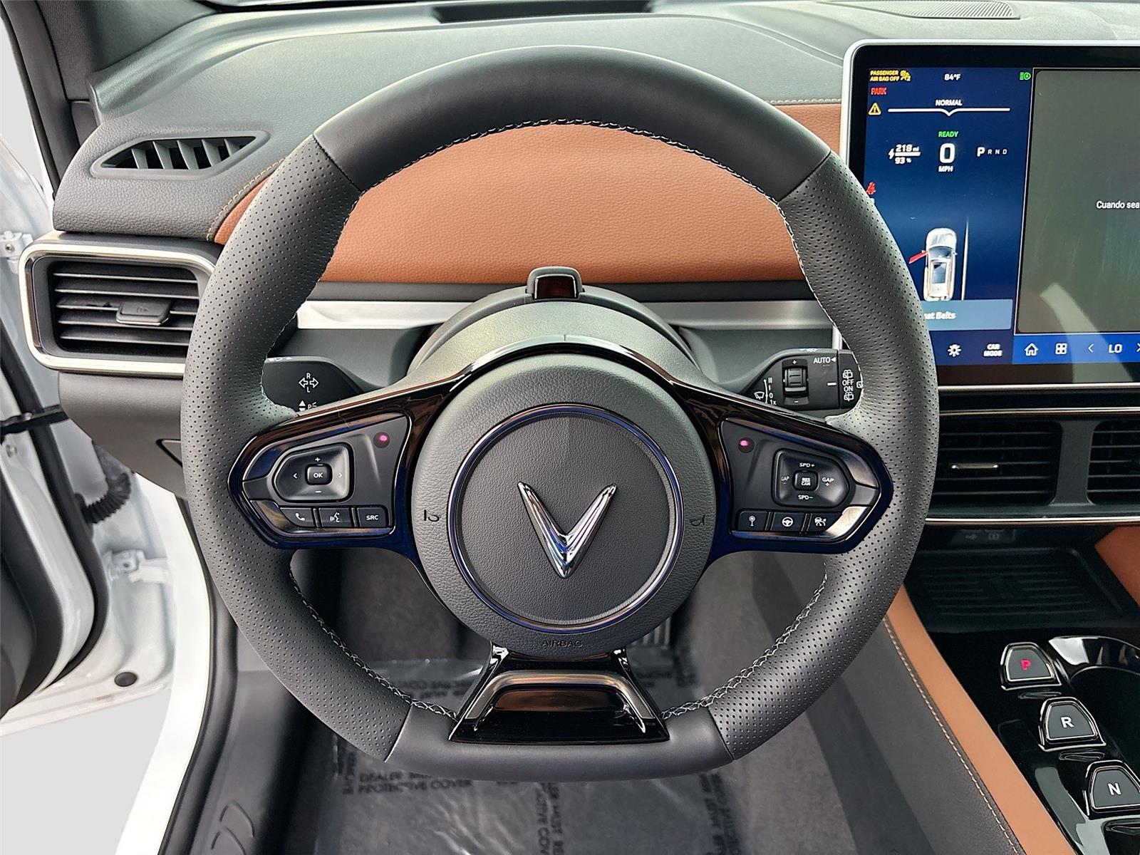 2025 VinFast VF 8 Plus