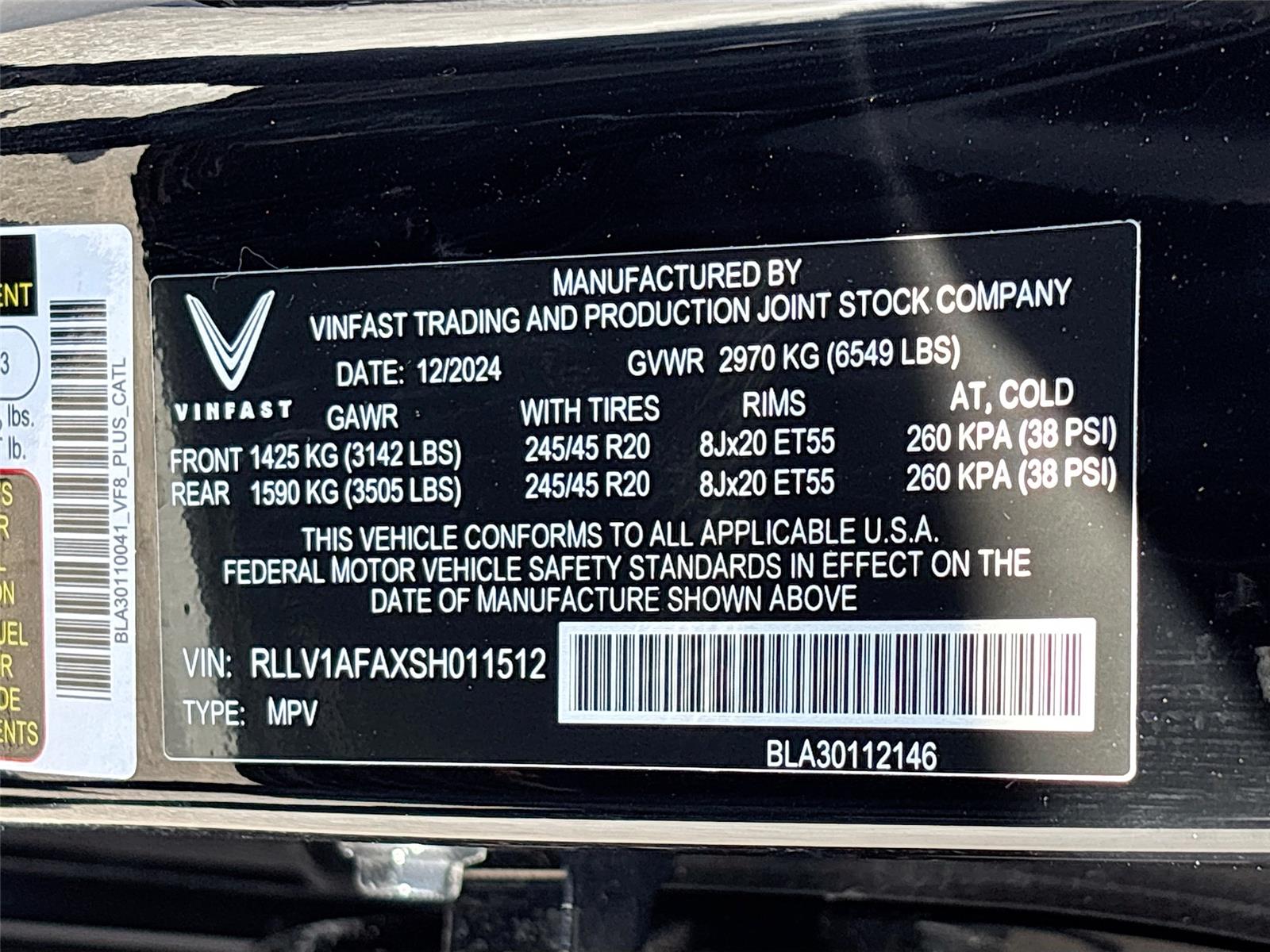 2025 VinFast VF 8 Plus