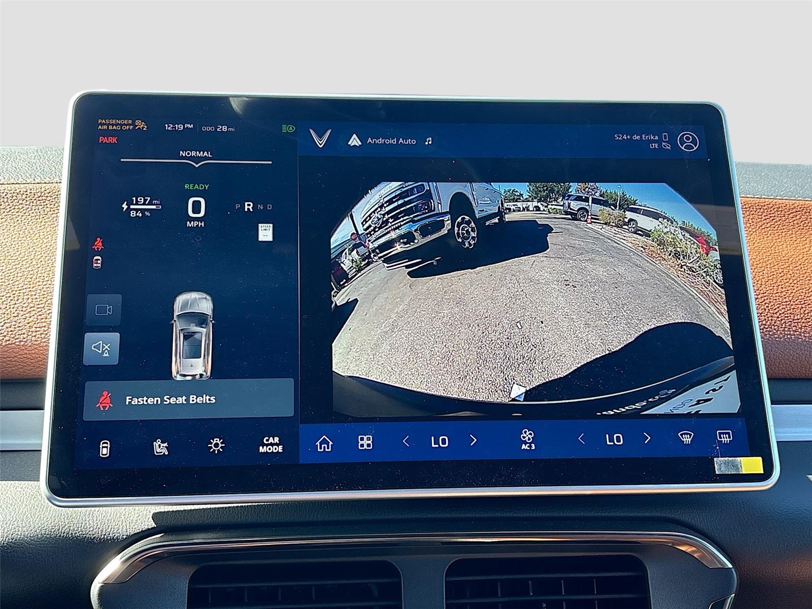 2025 VinFast VF 8 Plus