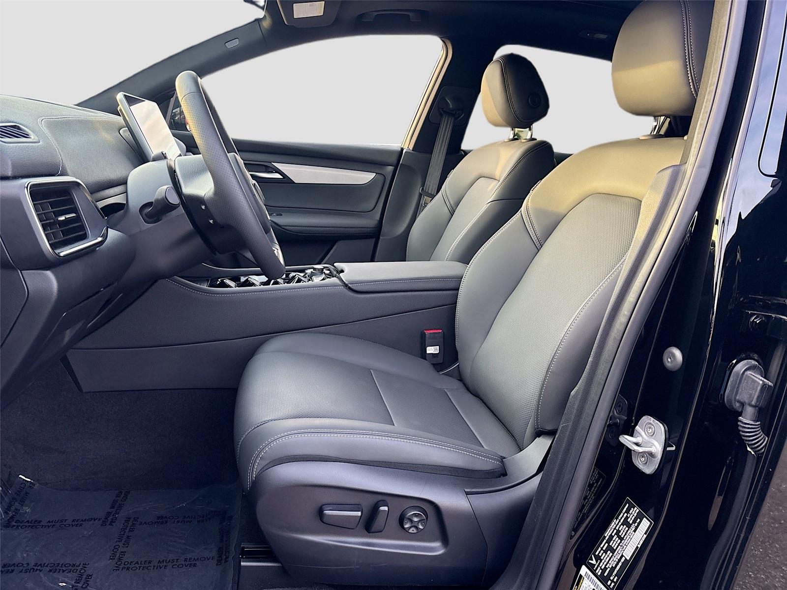 2025 VinFast VF 8 Plus