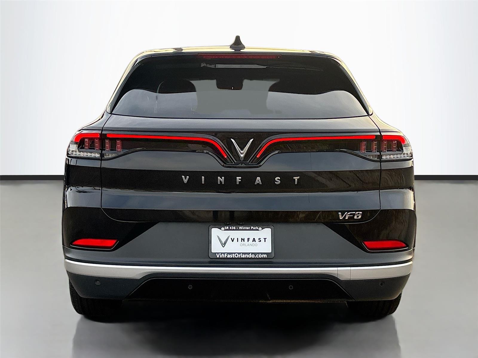 2025 VinFast VF 8 Plus