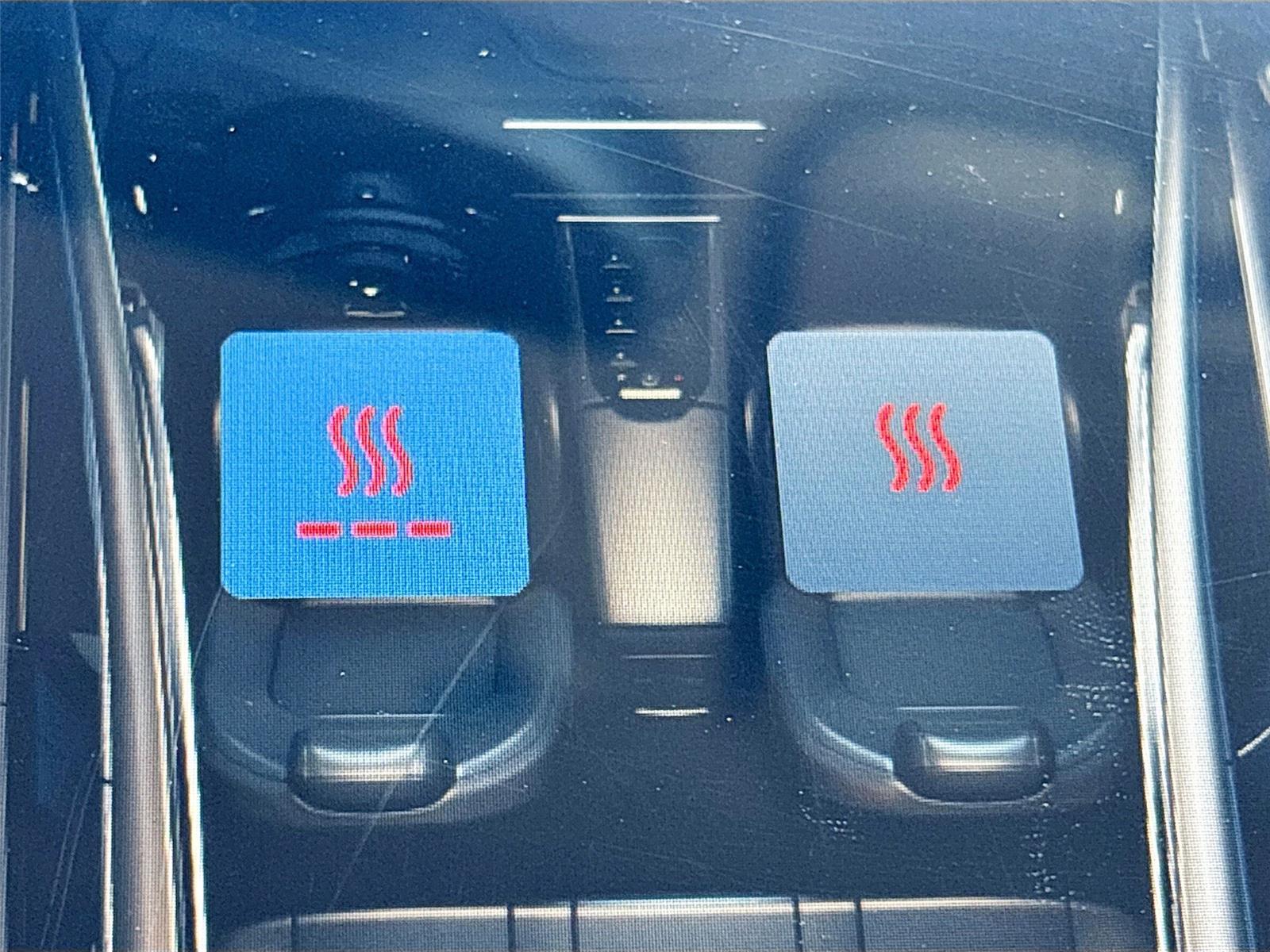 2025 VinFast VF 8 Eco