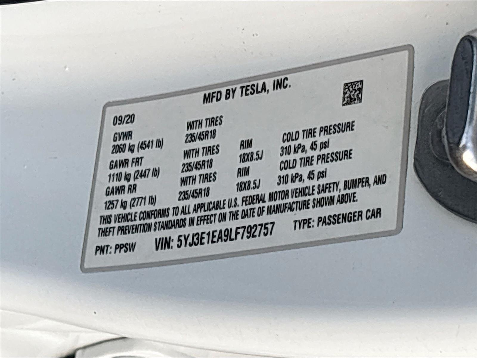 2020 Tesla Model 3 Standard Range