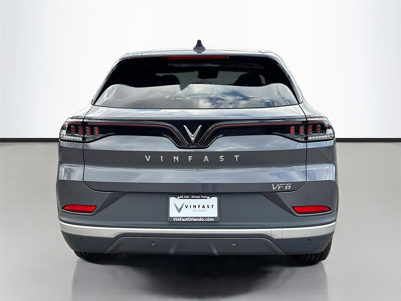 2025 VinFast VF 8 Plus