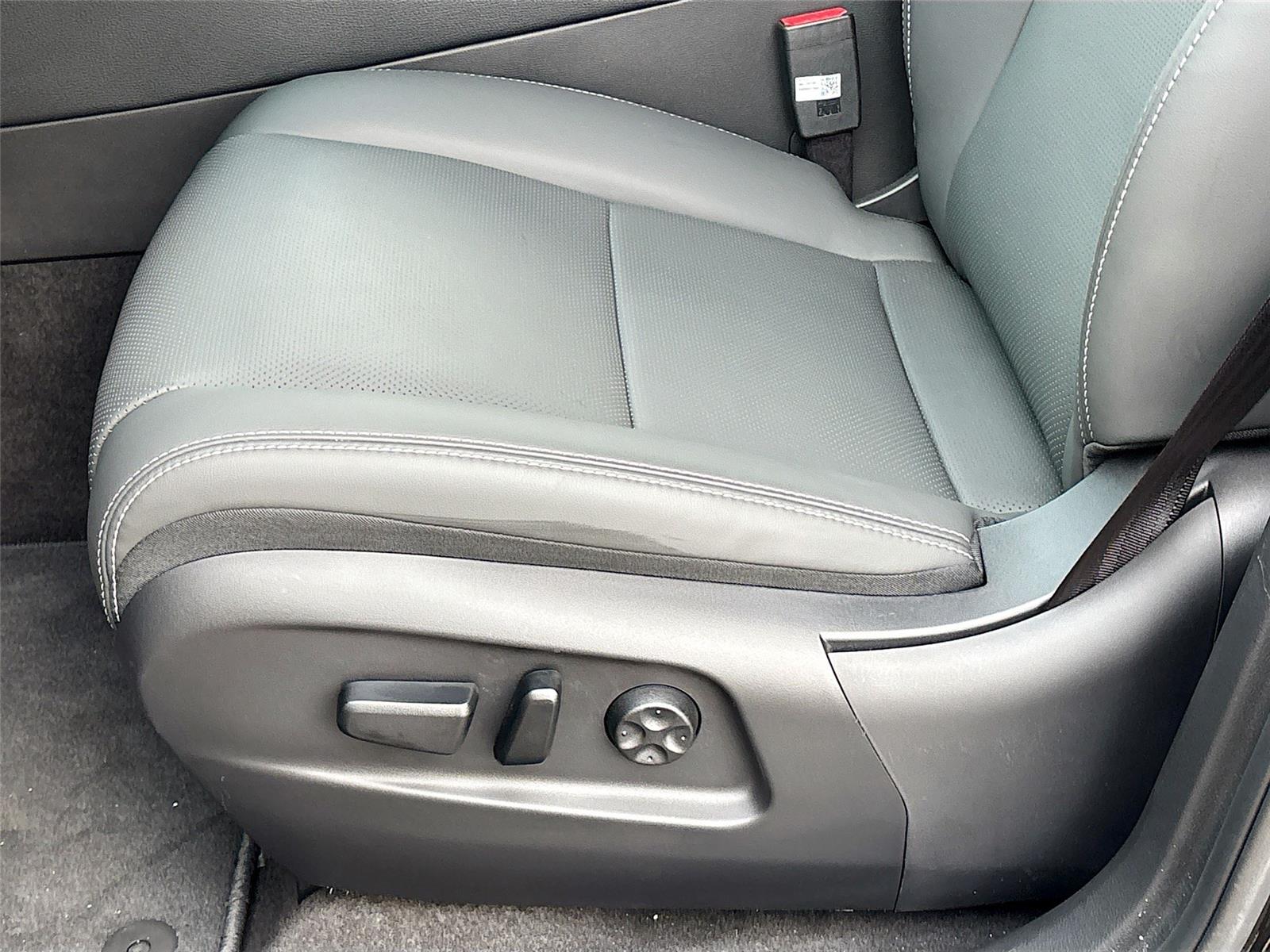 2025 VinFast VF 8 Plus