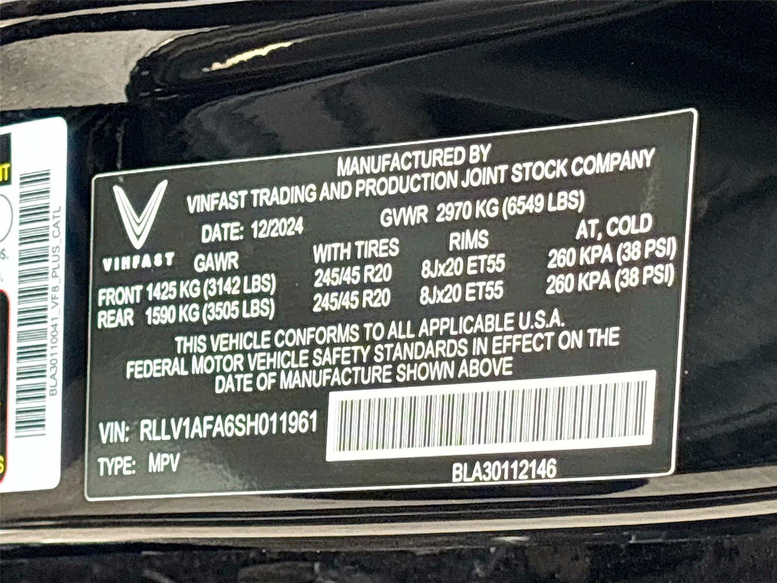 2025 VinFast VF 8 Plus