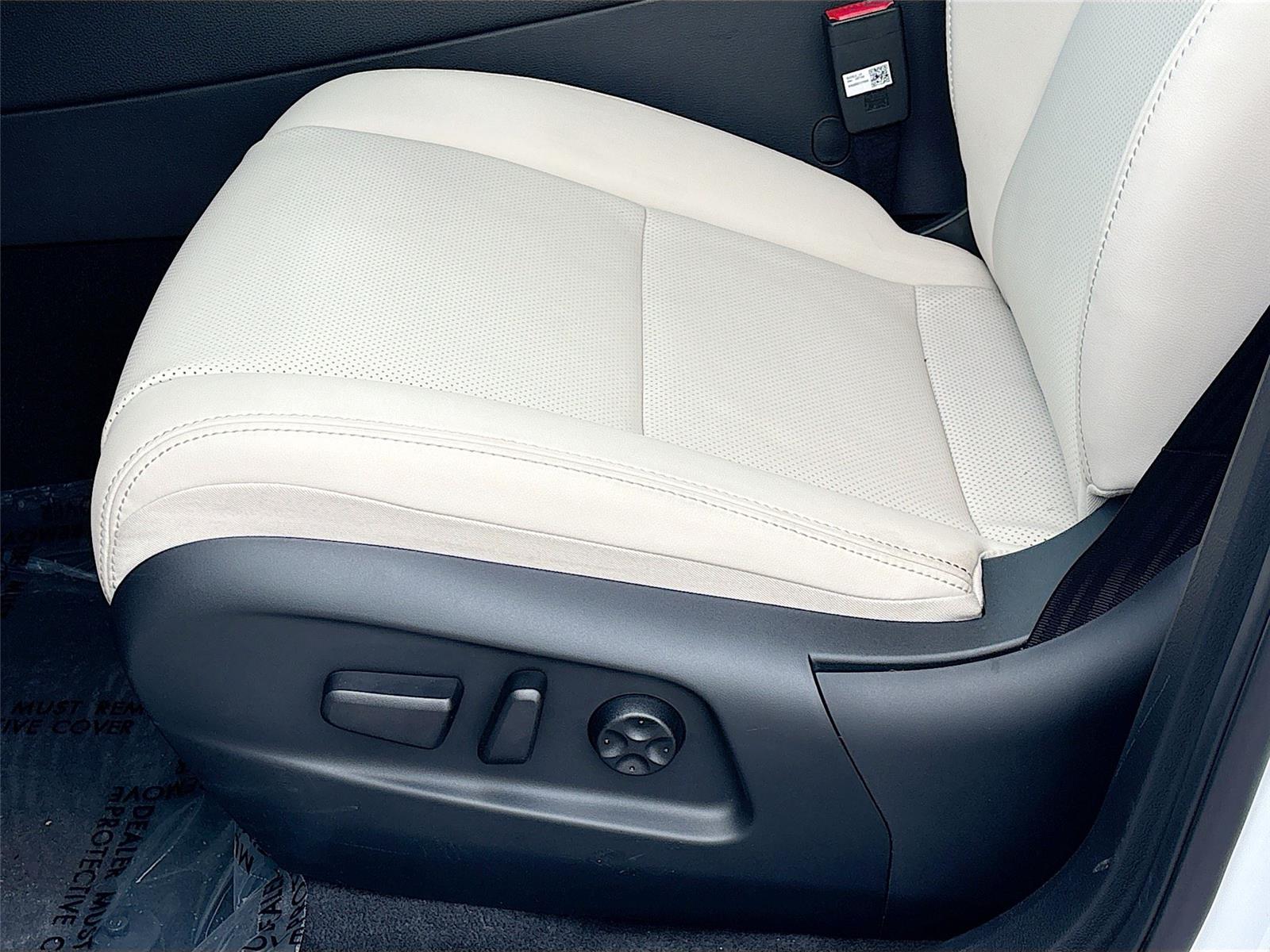 2025 VinFast VF 8 Plus