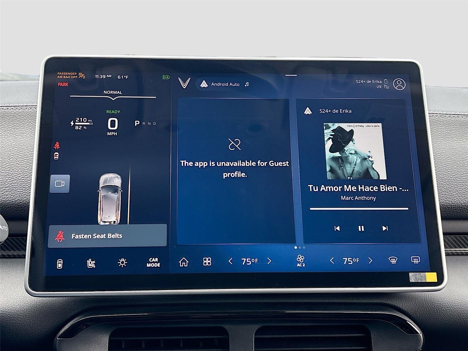 2025 VinFast VF 8 Eco