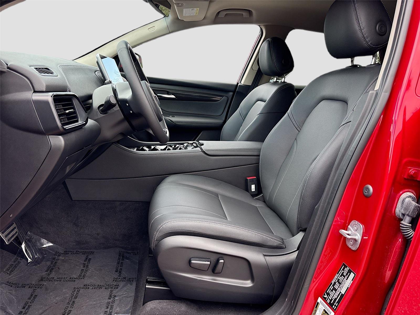 2025 VinFast VF 8 Eco