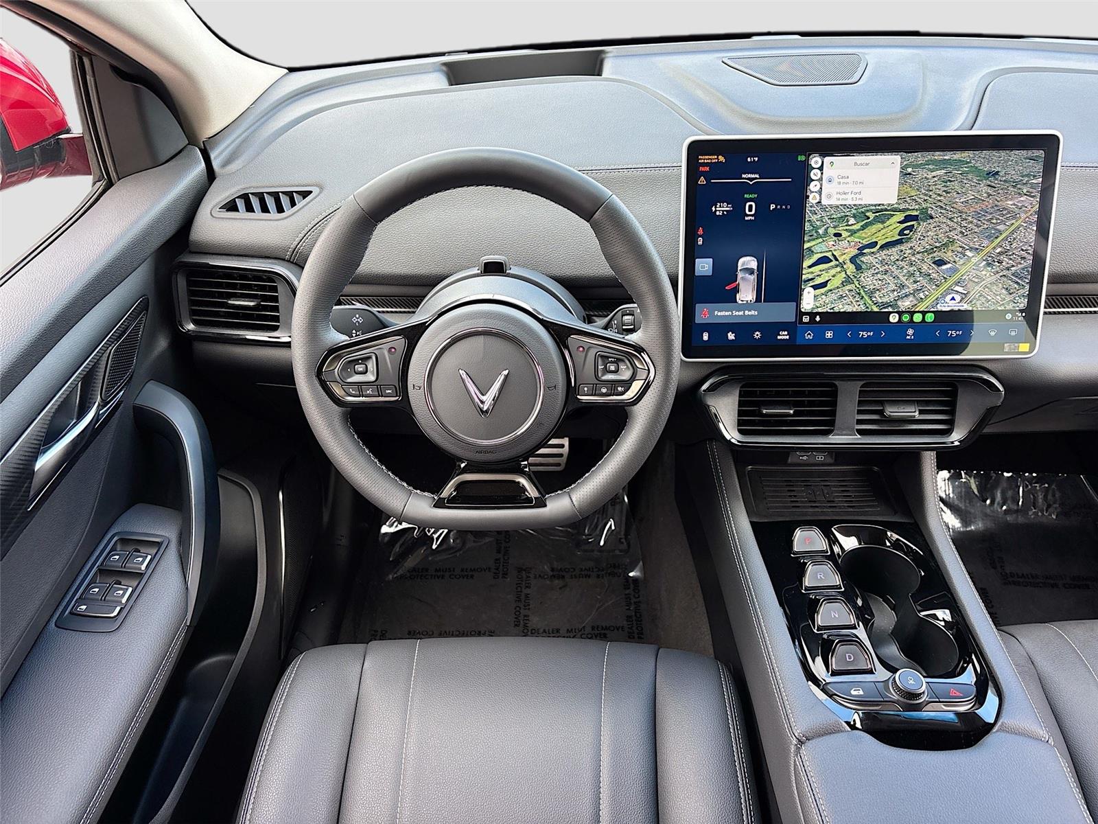 2025 VinFast VF 8 Eco