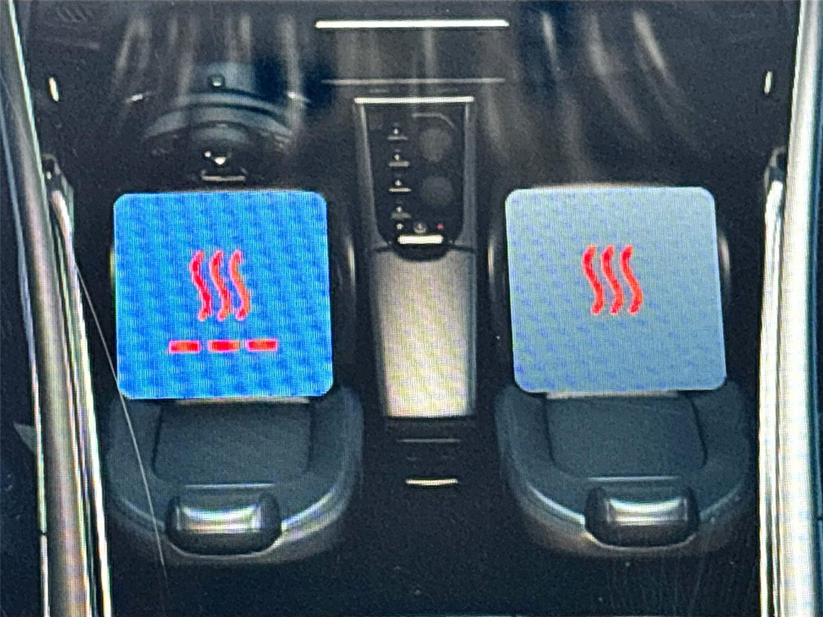 2025 VinFast VF 8 Eco