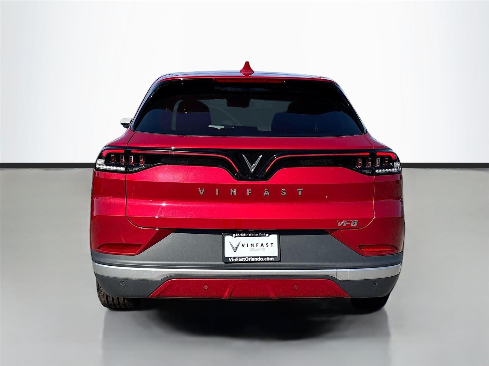 2025 VinFast VF 8 Plus