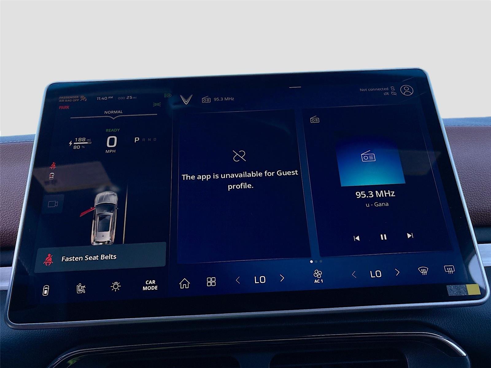 2025 VinFast VF 8 Plus