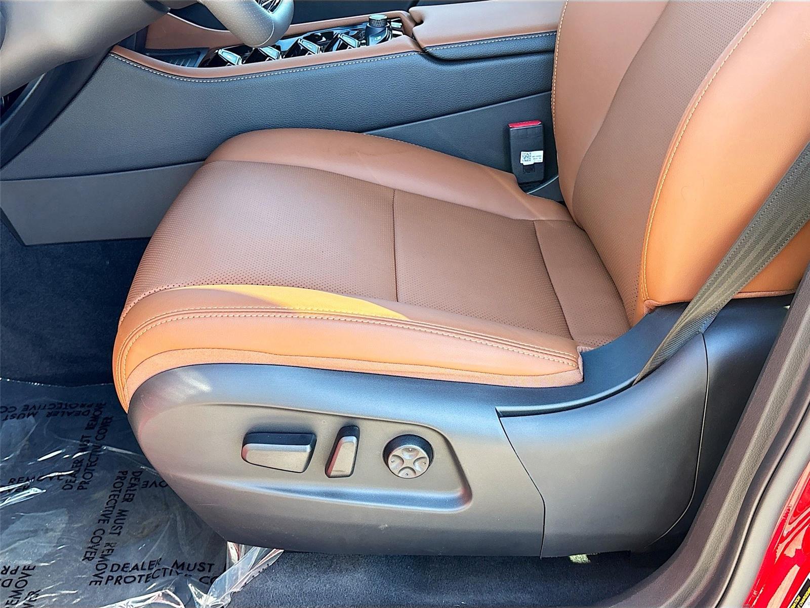 2025 VinFast VF 8 Plus