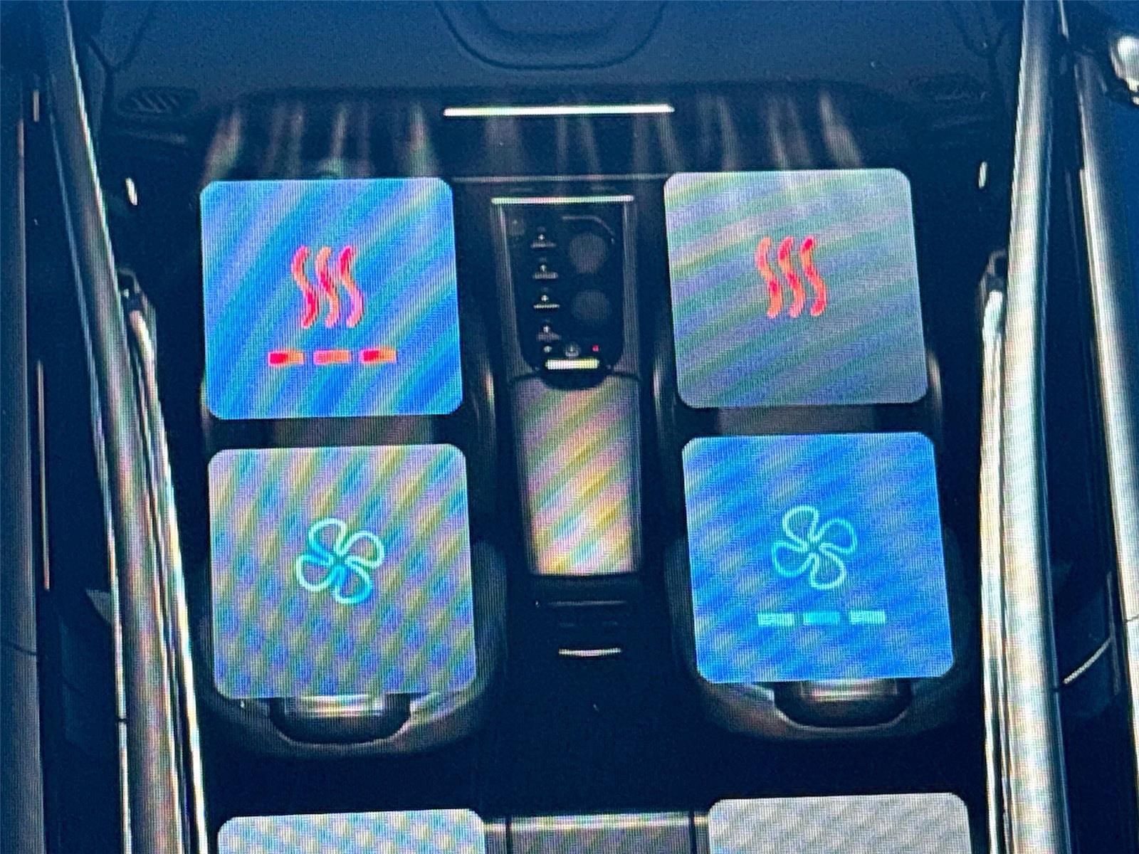 2025 VinFast VF 8 Plus