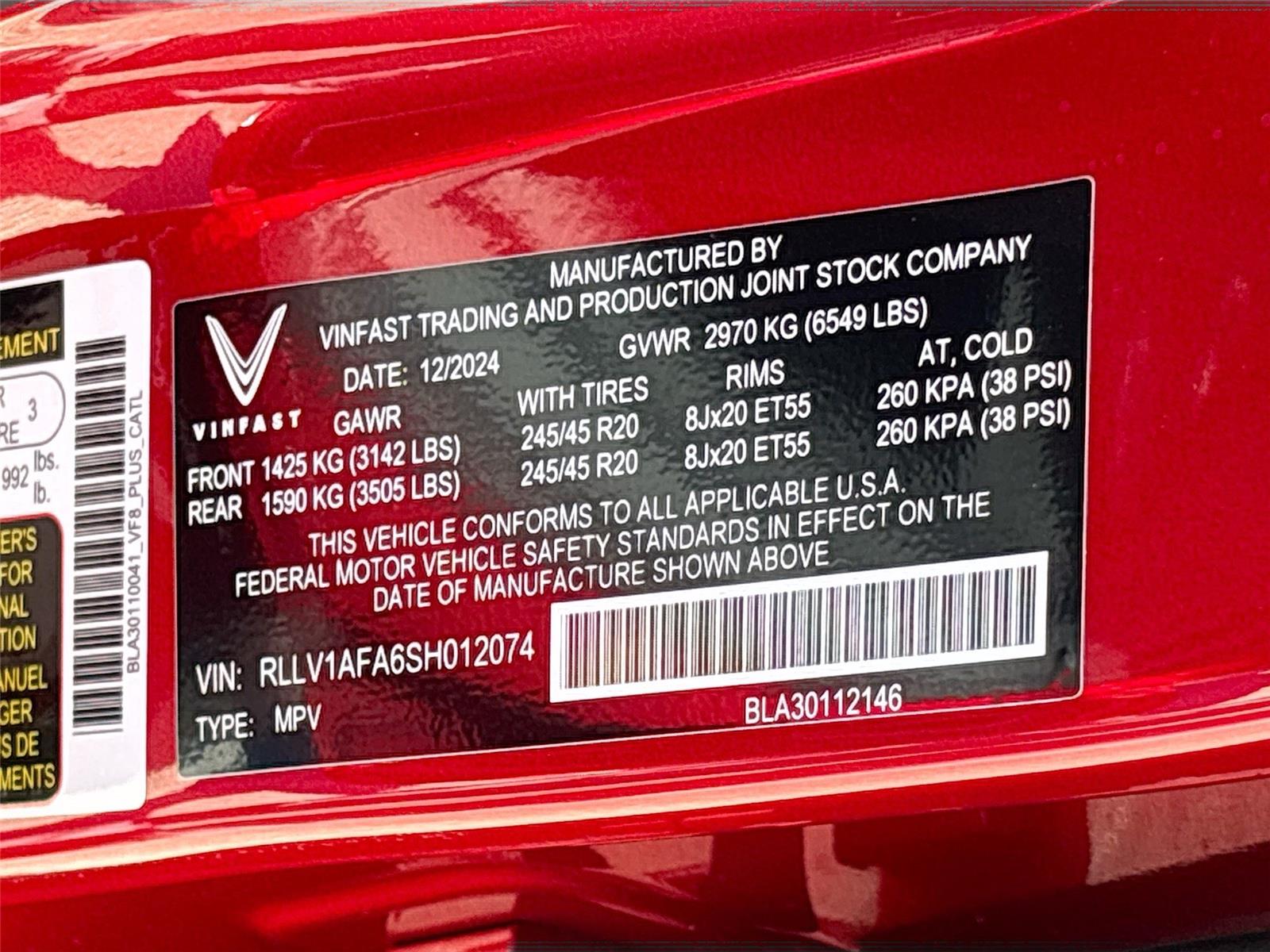 2025 VinFast VF 8 Plus