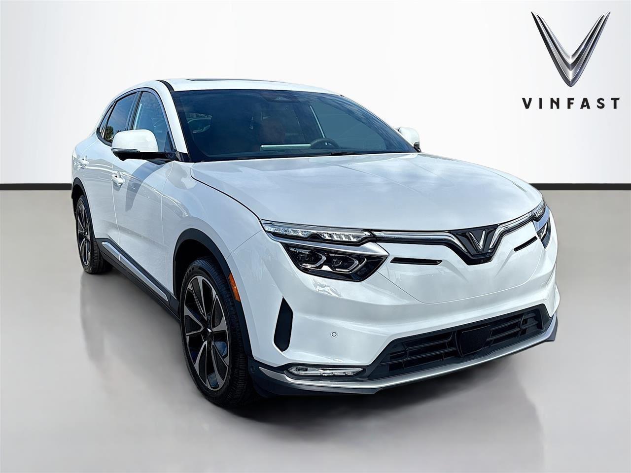 2025 VinFast VF 8 Plus