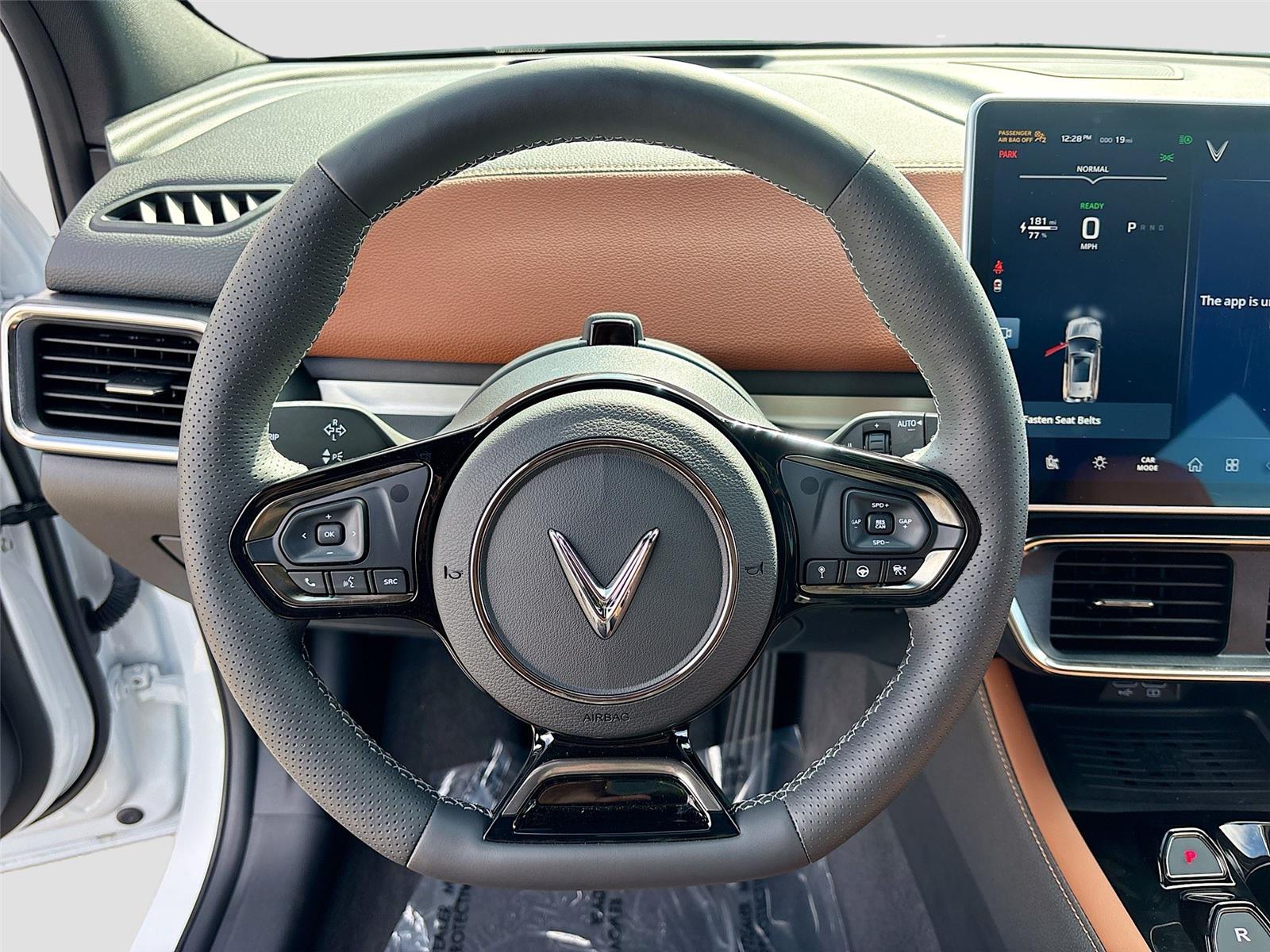 2025 VinFast VF 8 Plus