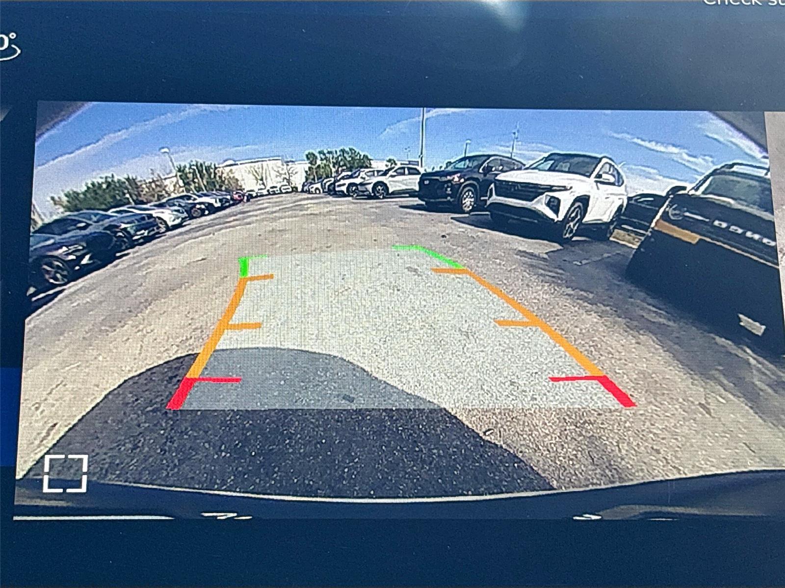 2025 VinFast VF 8 Plus