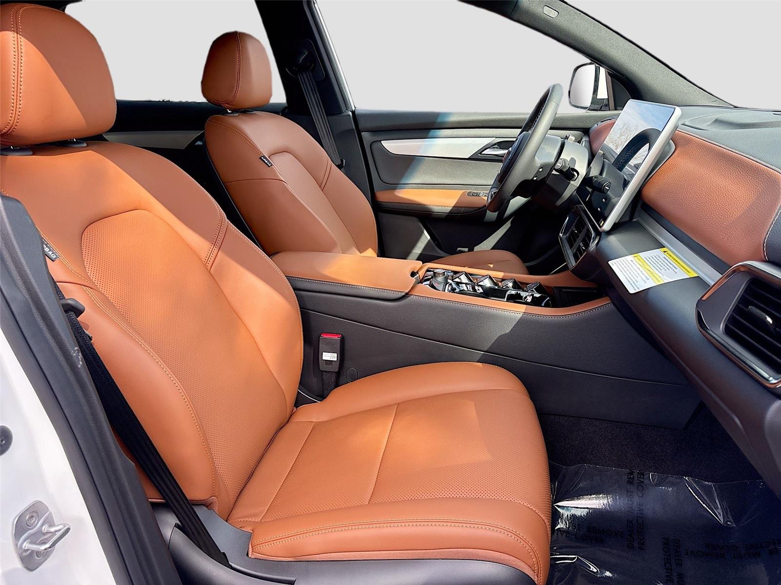 2025 VinFast VF 8 Plus