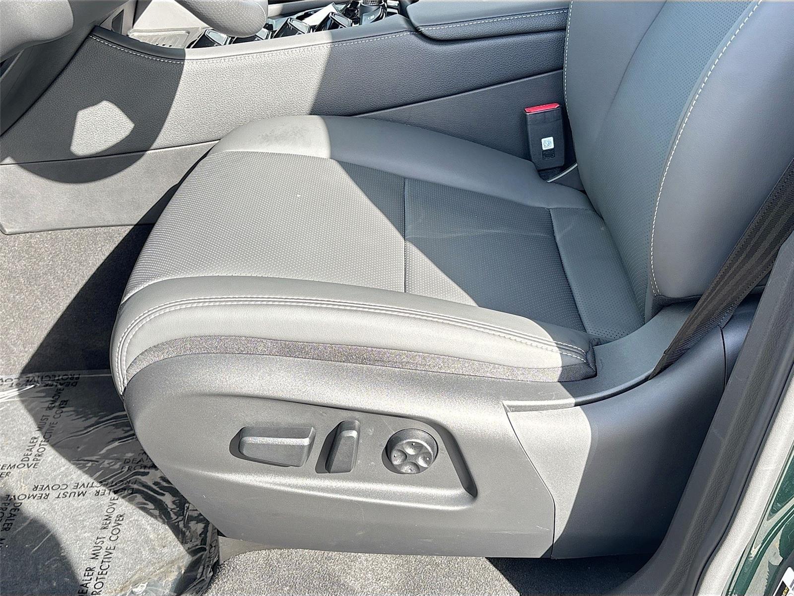 2025 VinFast VF 8 Plus