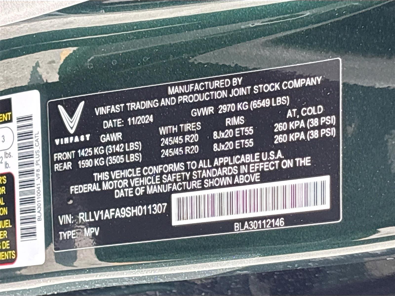 2025 VinFast VF 8 Plus