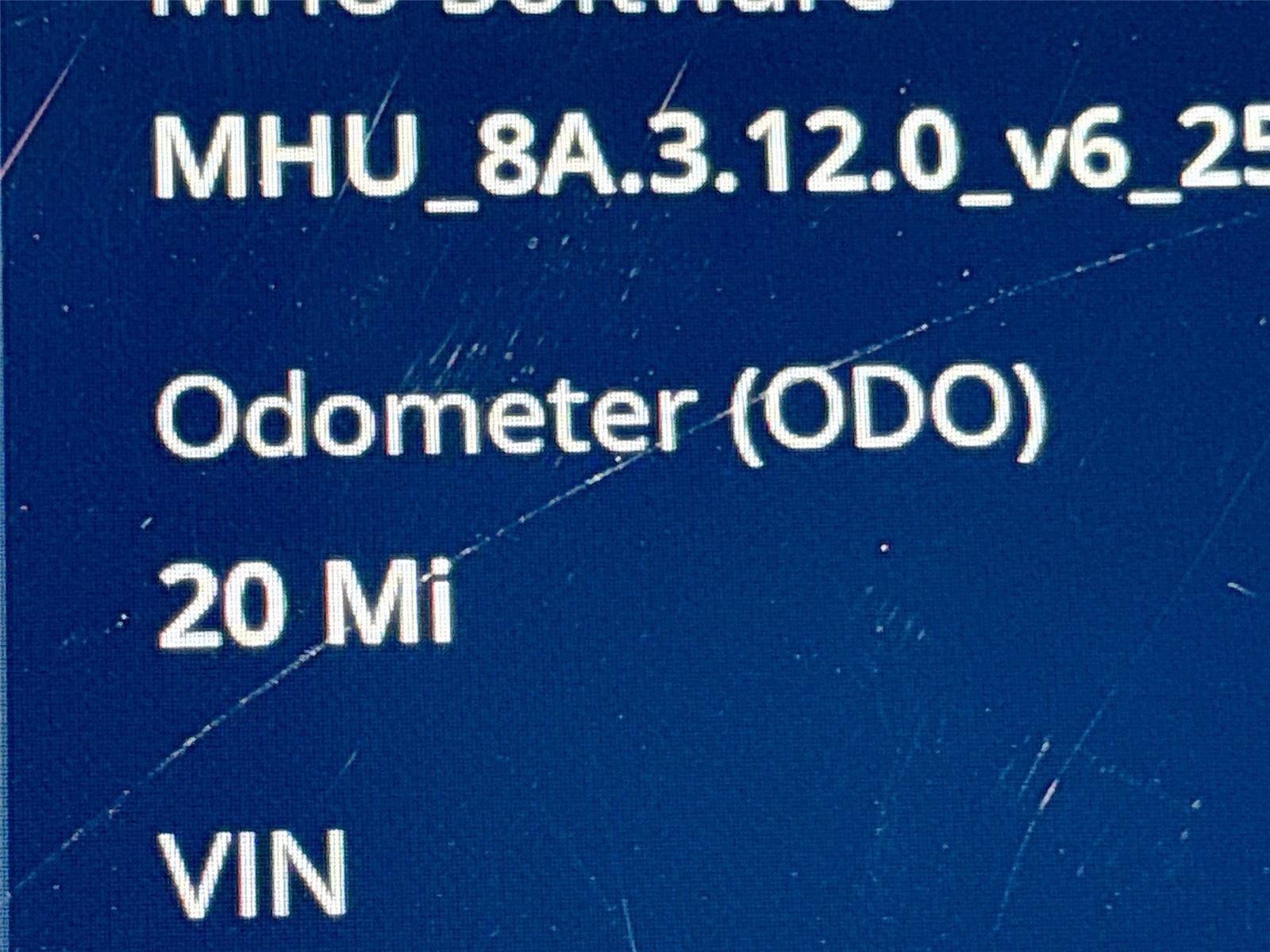 2025 VinFast VF 8 Plus