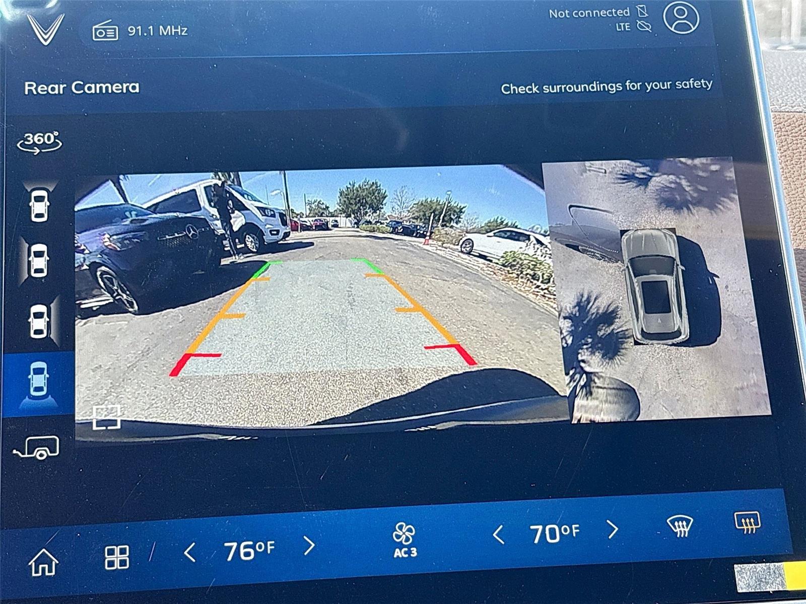 2025 VinFast VF 8 Plus