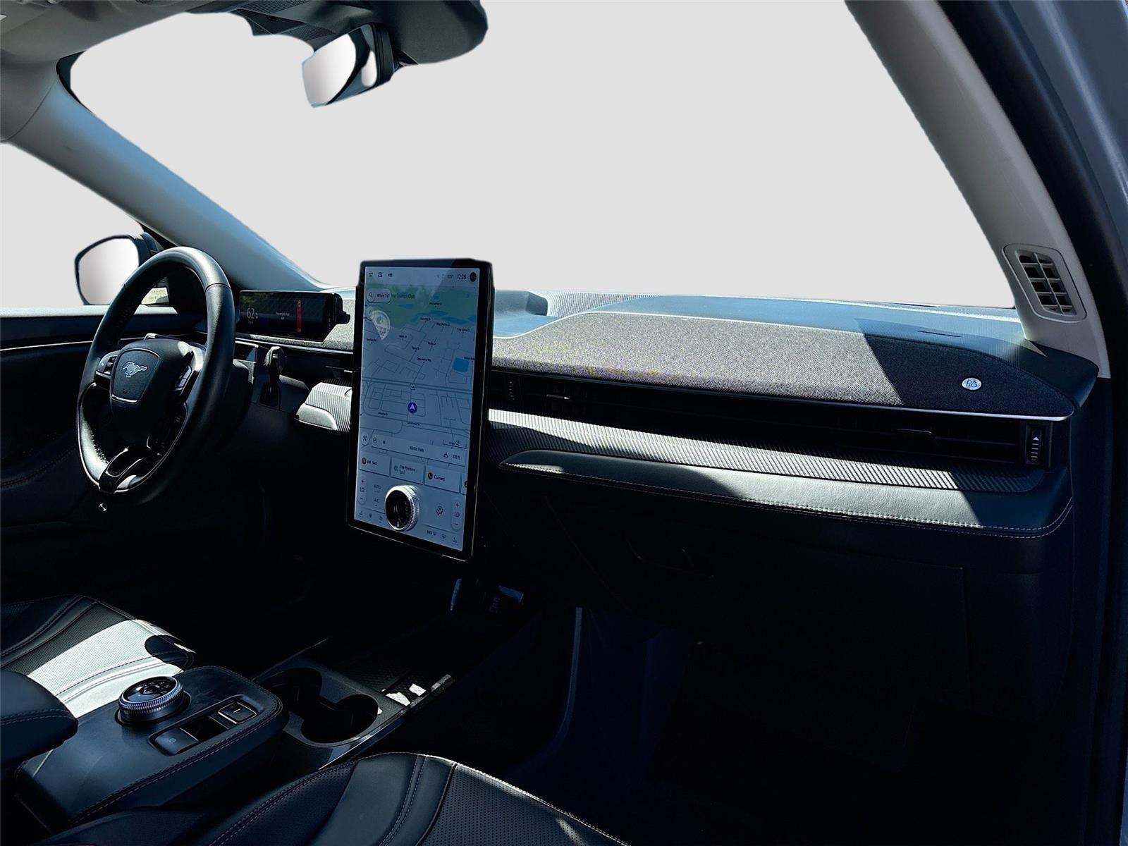 2024 FORD MUSTANG MACH-E