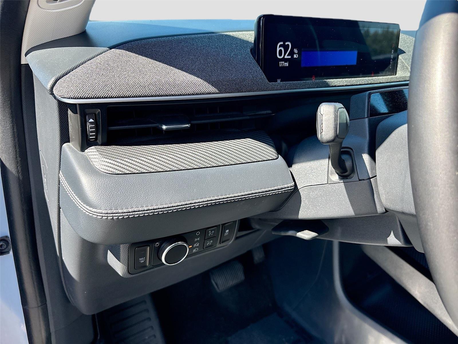 2024 FORD MUSTANG MACH-E