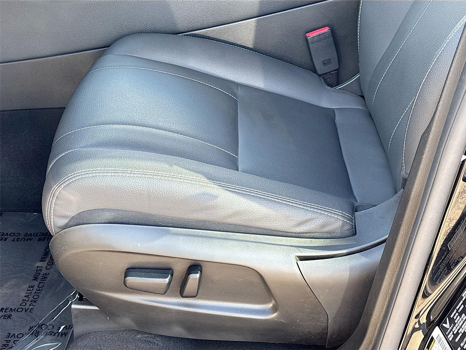 2023 VinFast VF 8 Eco