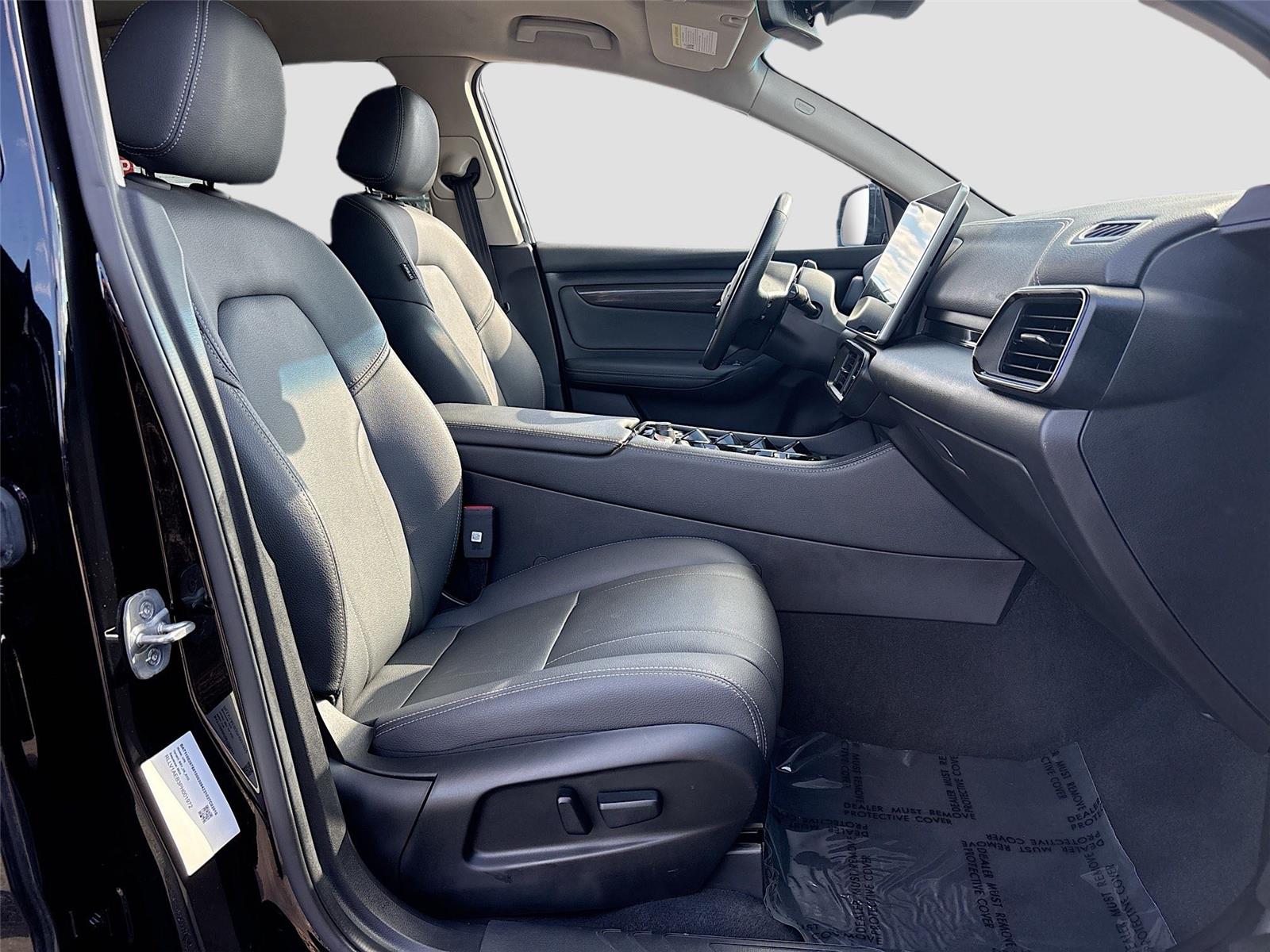 2023 VinFast VF 8 Eco