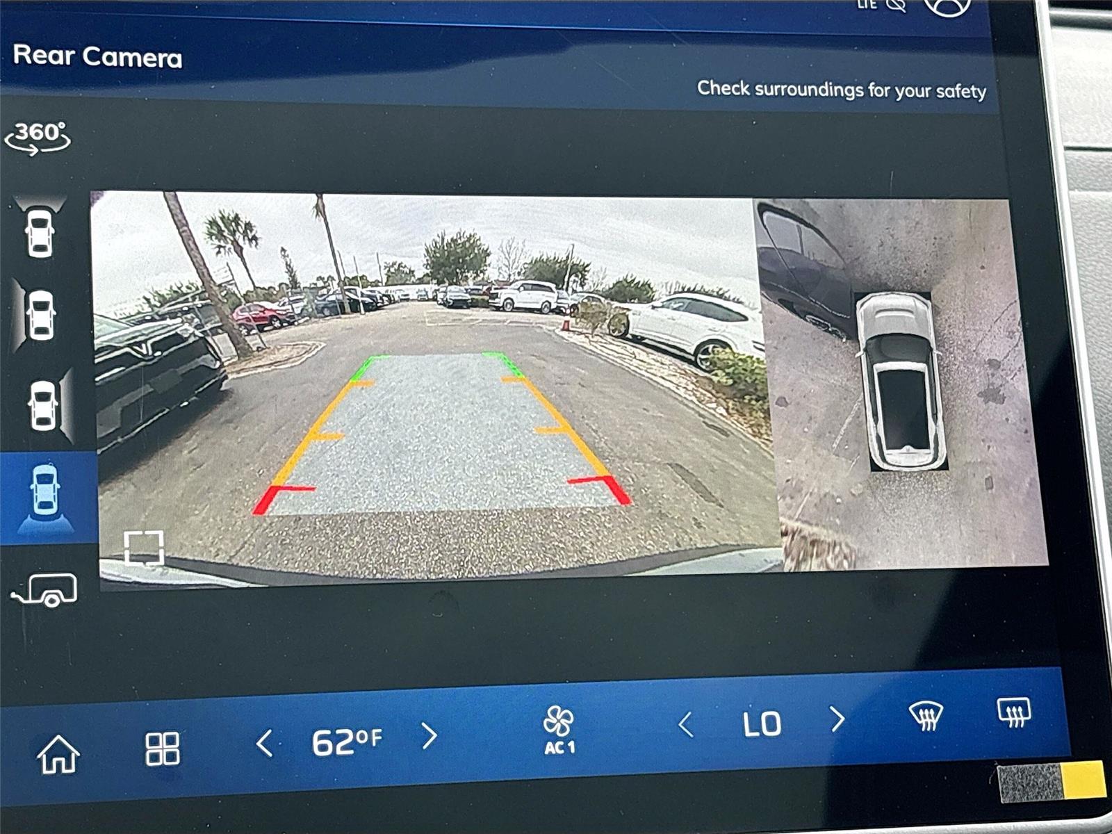 2024 VinFast VF 9 Plus