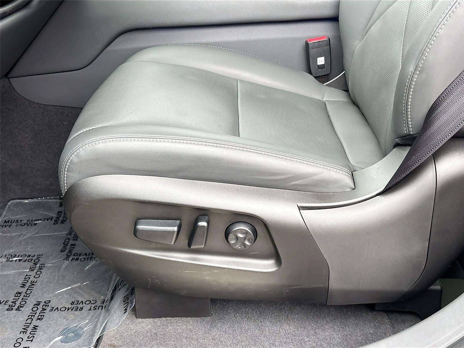 2024 VinFast VF 9 Plus